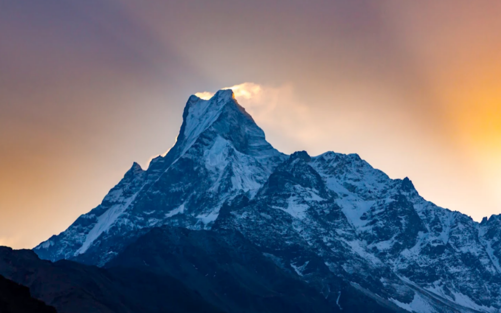 9 Days
From $790 USD/PERSON 
Best season: March, July October, December